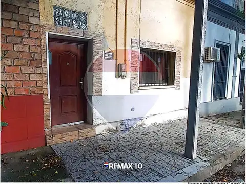 SE VENDE CASA A 3 CUADRAS DE PLAZA ASAMBLEA