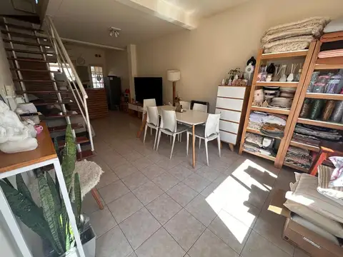Depto Tipo Casa en Venta de 2 dormitorios