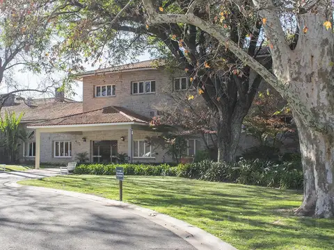 Casa en Alquiler A Estrenar