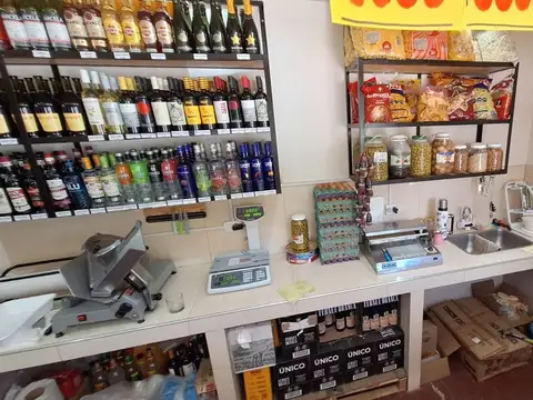 Local en Venta en Las Heras, USD 65.000