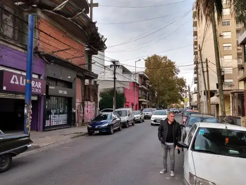 LOTE PARA EMPREDIMIENTO DEPARTAMENTOS MORON NORTE FOT3