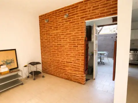 Depto Tipo Casa 4 ambientes con 1 baño