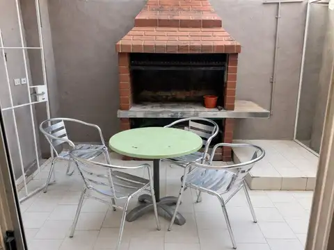 Depto Tipo Casa en Venta con 2 cocheras