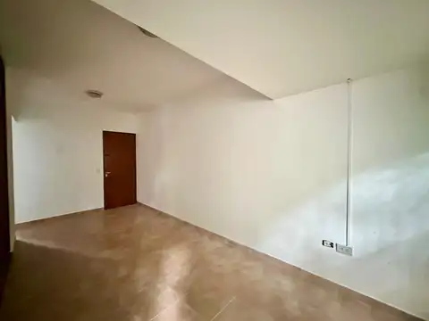 Departamento en Alquiler en La Plata, $ 680.000