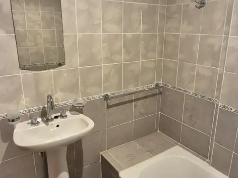 Depto Tipo Casa en Alquiler de 1 dormitorio