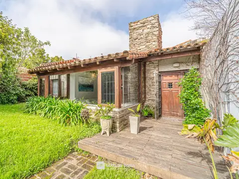 Venta- Casa 3 ambientes - Parque - Zona Güemes