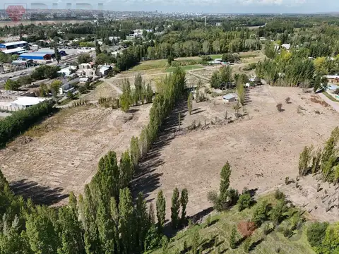 Terreno en Venta en Confluencia, USD 350.000