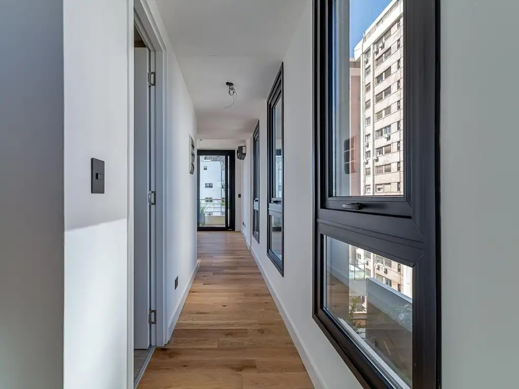 Migueletes 1080 de 37 Unidades en Las Cañitas