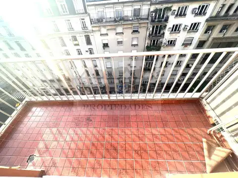 Avenida Santa Fe 1200, Piso 9