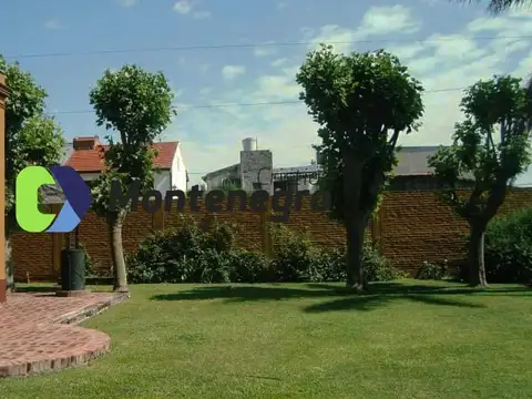Casa - Venta - Argentina, Berazategui - Calle 149 A 2663
