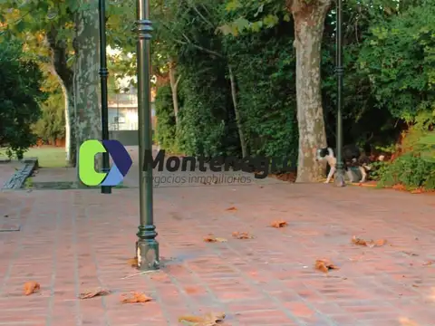 Casa en Venta en Berazategui, USD 249.999