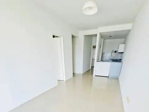 Departamento en Alquiler en Flores, $ 750.000