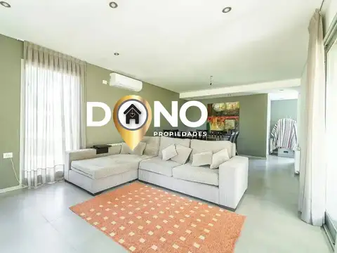 Casa en Venta al Oeste