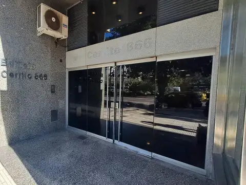 Oficina en Venta en Barrio Norte, USD 770.000