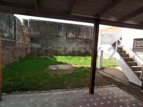 Madame Curie 1200, Piso 0