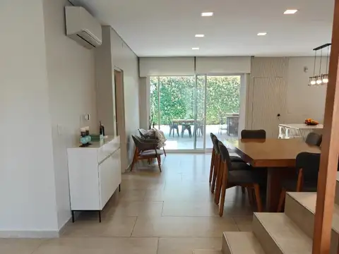 Casa en Venta en Ingeniero Adolfo Sourdeaux, USD 319.000