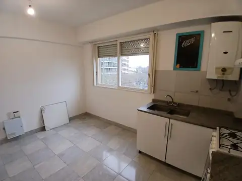 Excelente 3 amb muy luminoso