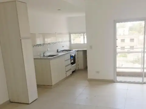 3 de Febrero e/ 25 de Mayo y Doctor Alem