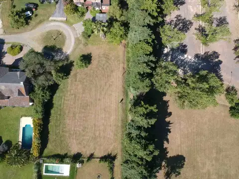 Marinas del Pilar, Las Truchas 100