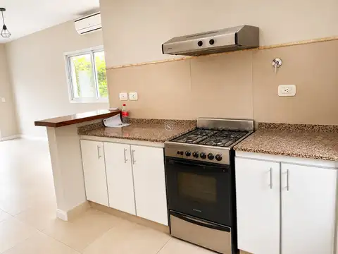 Casa en Venta en Boulevard Del Sol, USD 169.000