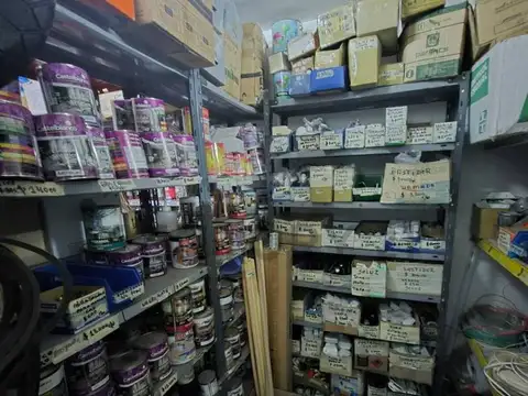 TUCUMAN ESQUINA JOSE FEREDICO MORENO 200, Piso 0