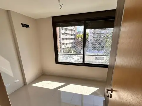Departamento en Alquiler con 1 cochera