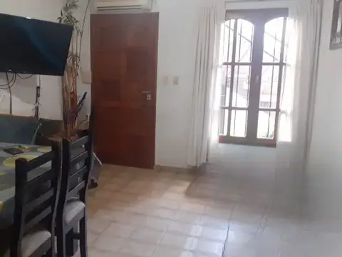 Depto Tipo Casa en Venta de 1 dormitorio