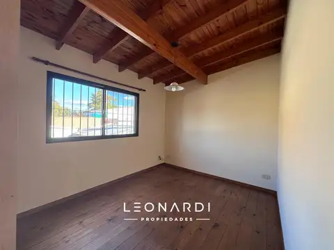 Departamento en Alquiler con 1 cocheras
