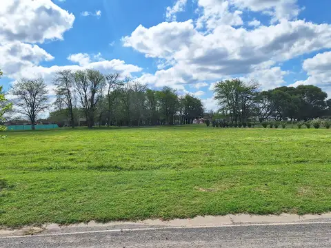 Av. Fernández Beschtedt 4200