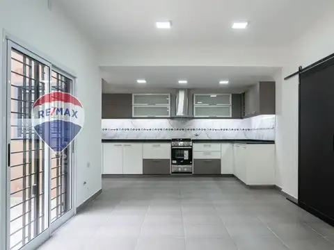 Casa en Venta en Luis Guillon, USD 123.000