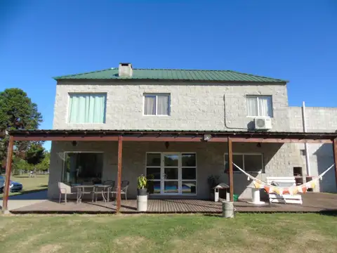 Casa en venta en Villa Elisa