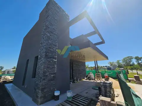 Barrio Cerrado Santa Sofia - Pilar del Este 100