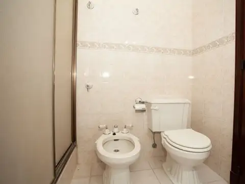 Chalet en el Barrio " El Casco de Pacheco"