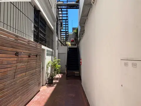 PH 2 ambientes Impecable en Paternal - Sin Expensas!