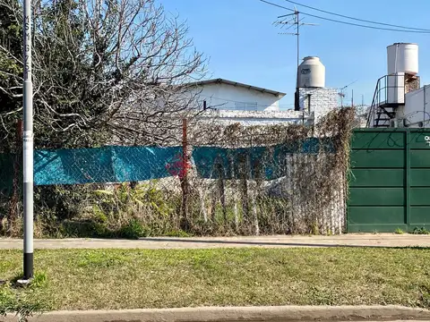 Terreno - Jose Leon Suarez