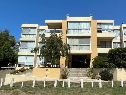 Departamento en Venta 2 Dormitorios con Pileta en Pinamar Centro