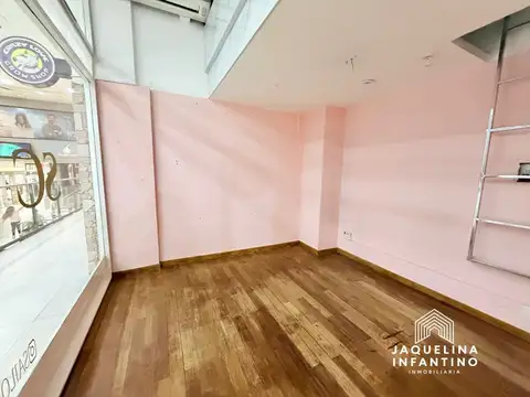 VENTA LOCAL RAMOS MEJÍA GALERIA NAONIS