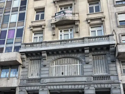 Oficina en Monserrat