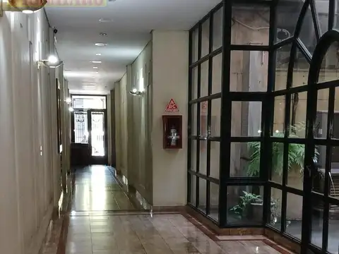 Oficina en Monserrat