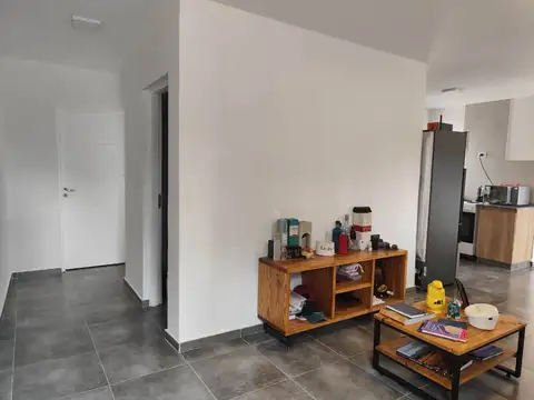 Departamento 4 ambientes con 1 baño