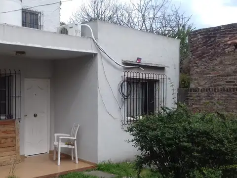 Depto Tipo Casa en Venta 45 años