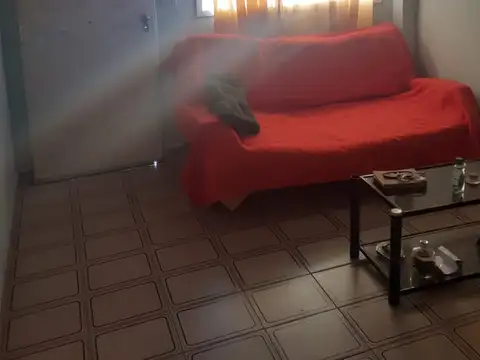 Ph en Venta con 3 Dormitorios+Escritorio, Fonfo libre, parrilla, Galeria