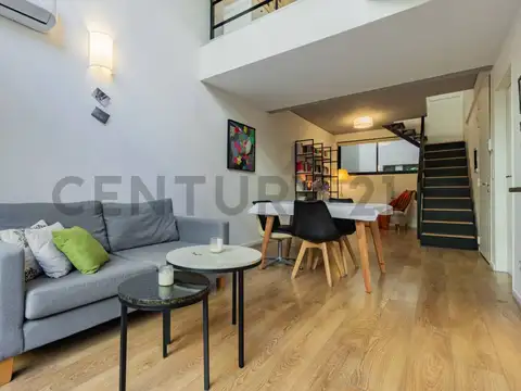 Espectacular Loft de 2 Ambientes en Dúplex con Patio Verde y Escritorio – Palermo Hollywood