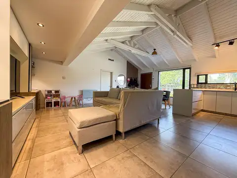 Casa en Venta en San Lorenzo, USD 190.000