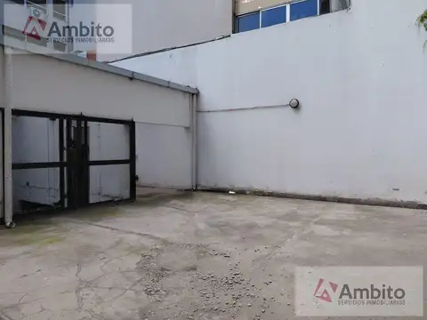 Cochera en Microcentro