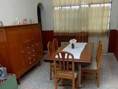 Casa en Venta en Billinghurst, USD 79.000