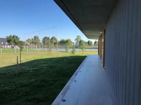 Barrio San Fermin Lote a la laguna