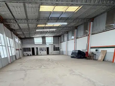 Dr. Teodoro Luis Planas  al 4400