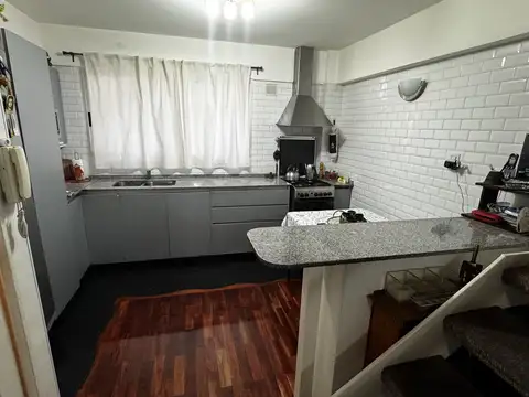Depto Tipo Casa en Venta en Caballito, USD 230.000