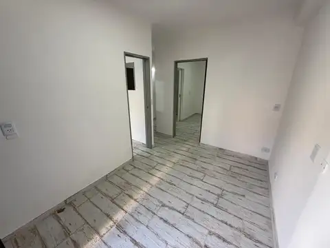 Depto Tipo Casa en Alquiler de 2 ambientes
